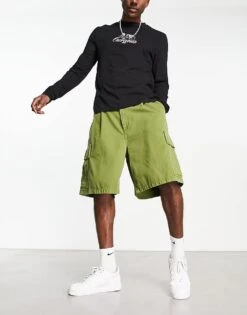 Carhartt WIP Cole Relaxed Garment Dyed Cargo Shorts In Green For Men 7 Carhartt WIP Cole Relaxed Garment Dyed Cargo Shorts In Green For Men -Carhartt WIP Sales 204360485 3