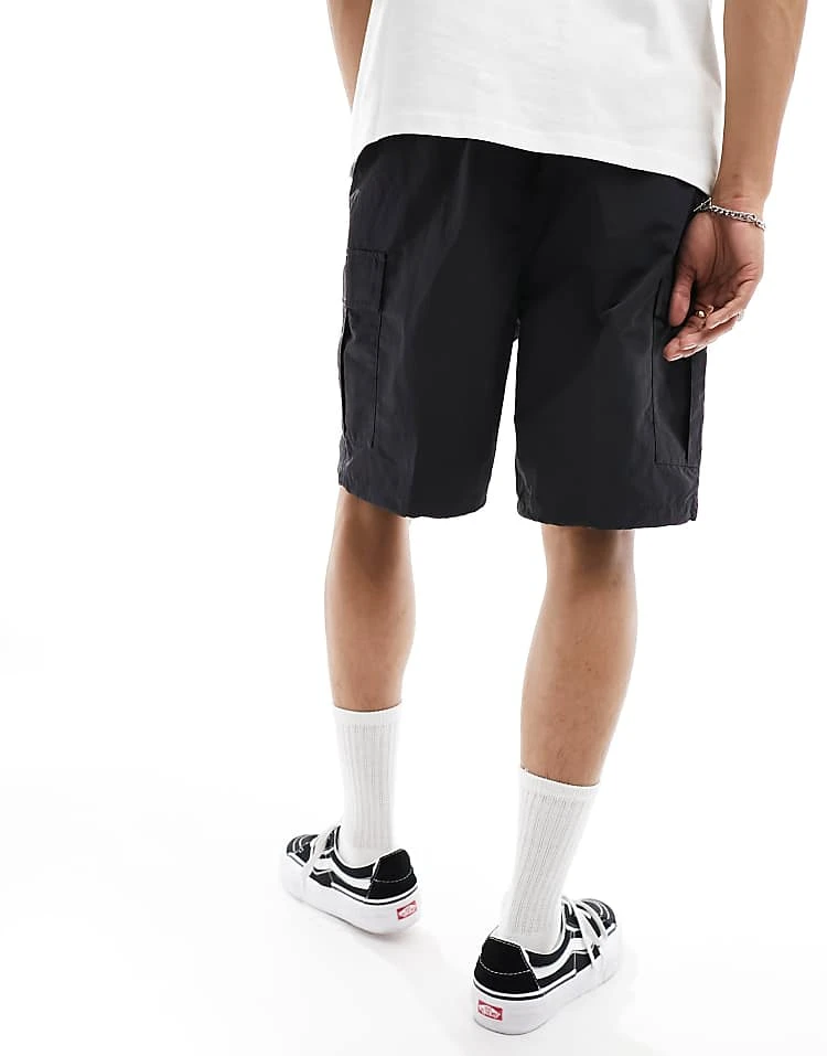 Carhartt WIP Evers Nylon Cargo Shorts In Black For Men 5 Carhartt WIP Evers Nylon Cargo Shorts In Black For Men - Image 5