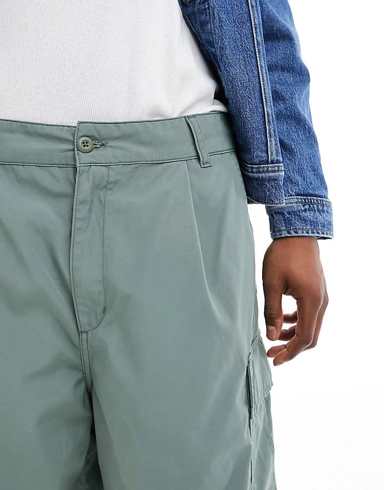 Carhartt WIP Cole Cargo Shorts In Green For Men 5 Carhartt WIP Cole Cargo Shorts In Green For Men - Image 5