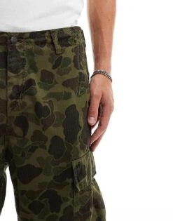 Carhartt WIP Duck Cargo Regular Fit Trousers In Green For Men -Carhartt WIP Sales 206639115 4