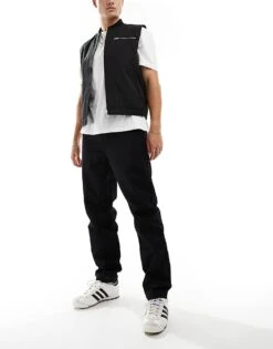 Carhartt WIP Master Relaxed Fit Trousers In Black For Men -Carhartt WIP Sales 206639364 4